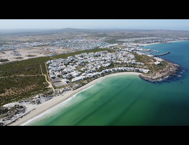 363M² VACANT LAND FOR SALE IN PARADISE BEACH